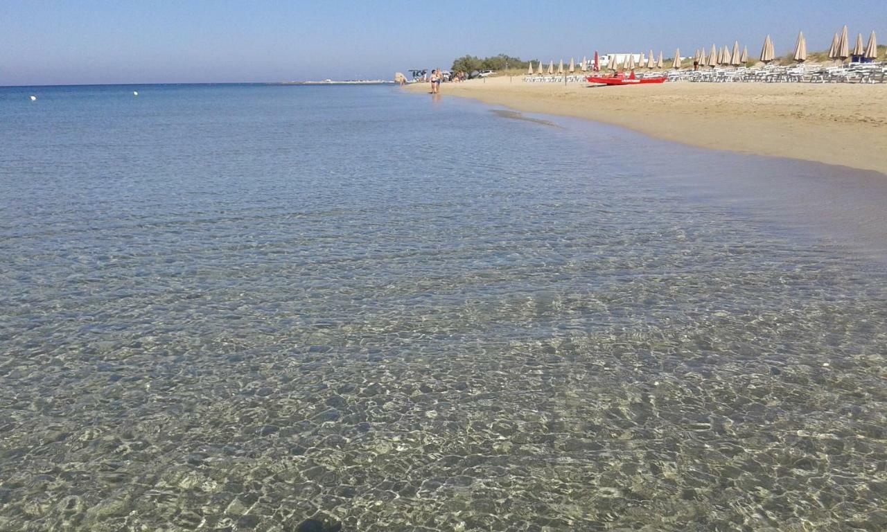 Casa Vacanza Rita Marina Di Pescoluse Exteriör bild